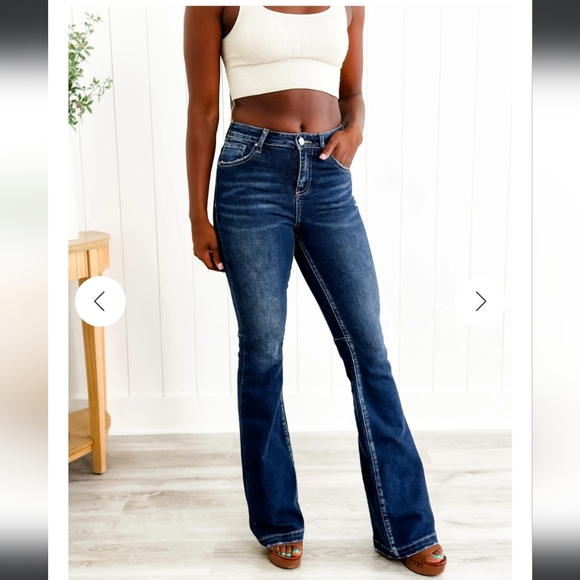 Risen High Rise  Back Knee Seamed Flare Long - Picture 4 of 8